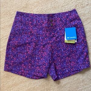 Columbia Arrowhead  Omni-Shield printed short